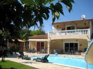 Chambres Dhotes Villa La Morena Vallauris Εξωτερικό φωτογραφία